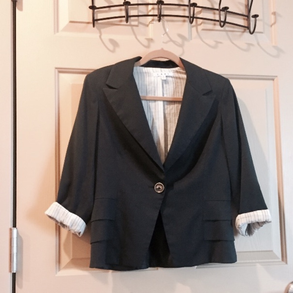 CABI Peplum Blazer with Cotton Lining💝 - Picture 2 of 8